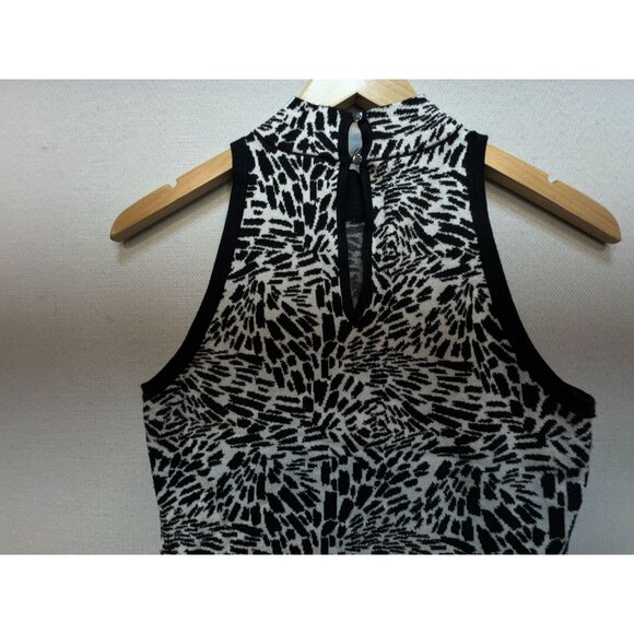 White House Black Market Women's Jacquard Halter Neck Sweater Size S Black White - Picture 10 of 11